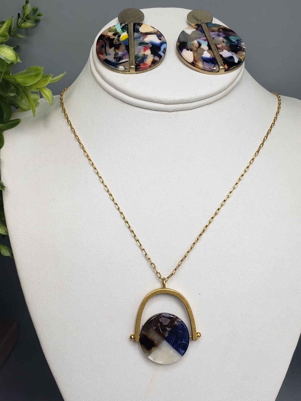 Madewell Spinning Disc Necklace & Sugarfix Earrings - Confetti Mix & Match set
